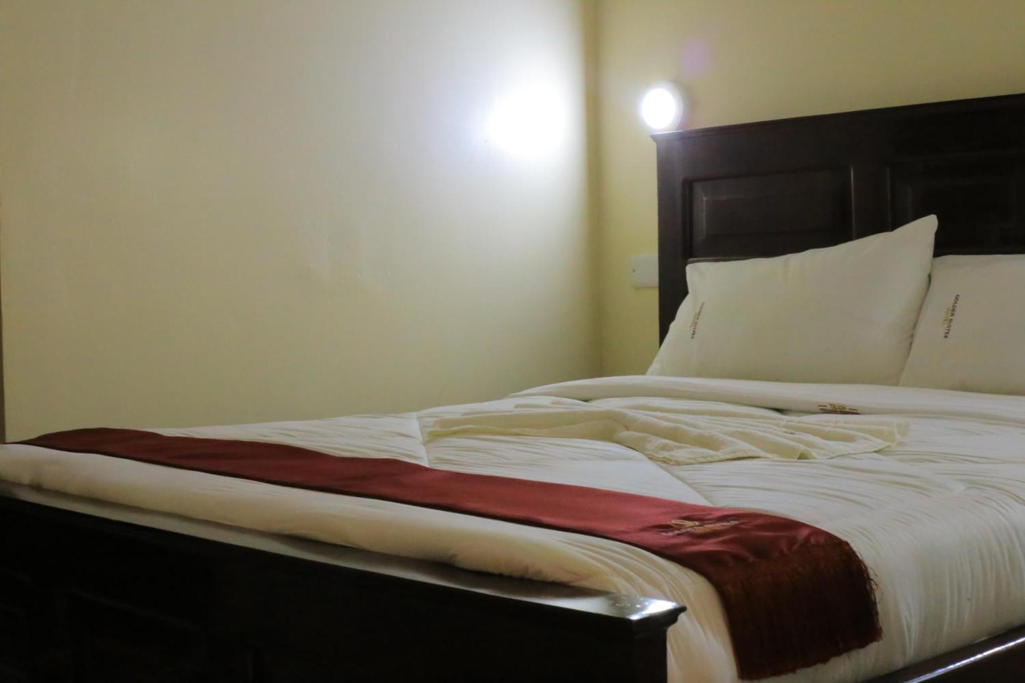 Golden Suites Hotel エンテベ エクステリア 写真